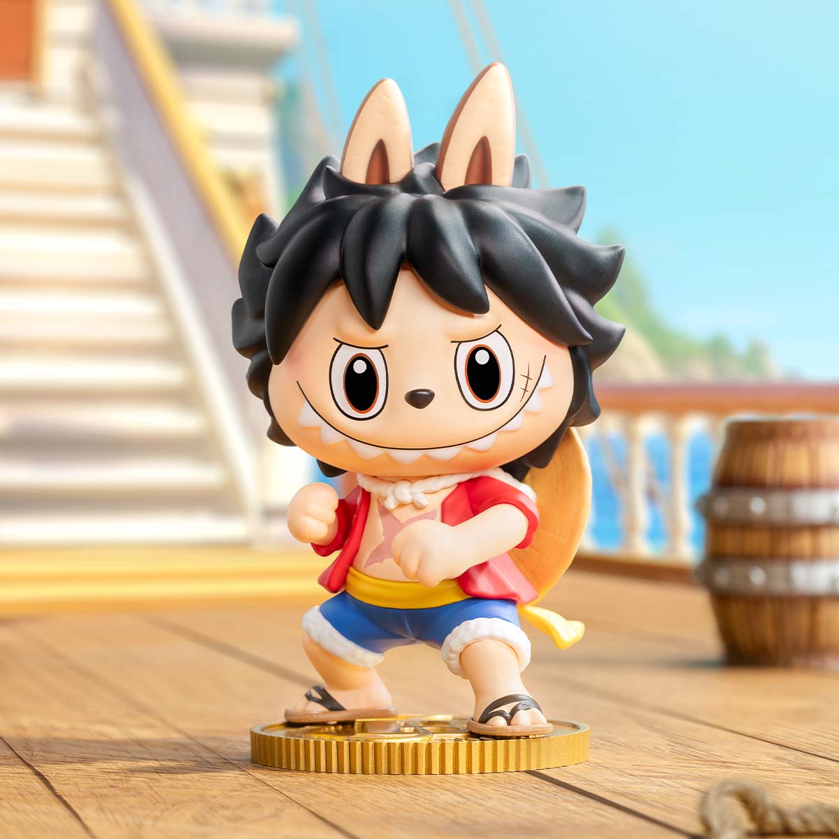 Figurine Labubu × One Piece Monkey D. Luffy – Édition Capitaine Collector – Image 3