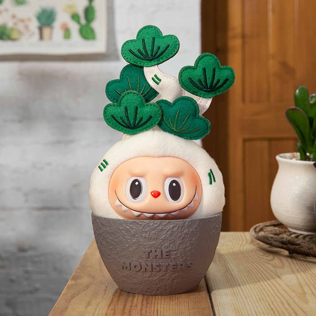 Figurine Labubu Pine – Édition Secrète | Série Naughty Plants