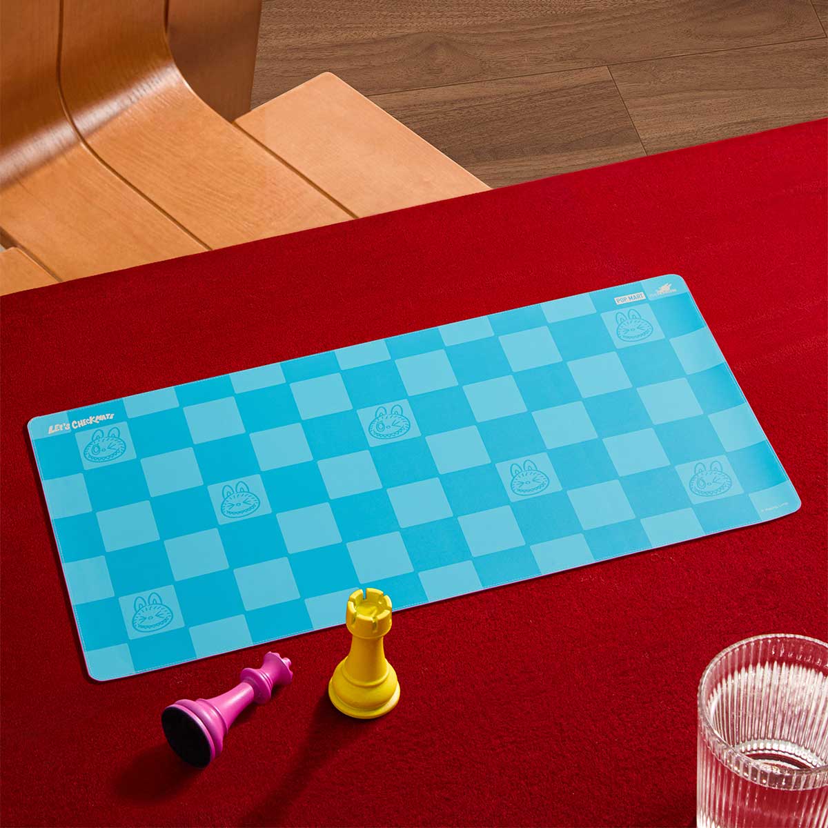 Tapis de Bureau XL Labubu Let’s Checkmate – 80 × 40 cm – Image 4