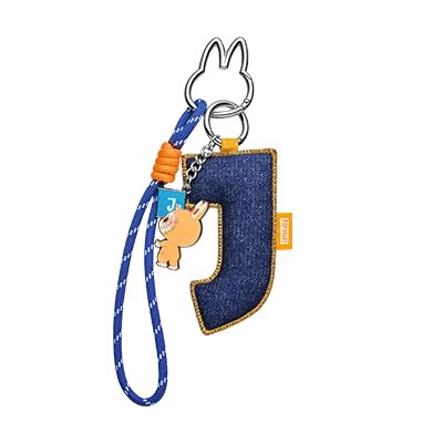 Pendentif Lettre “J” Labubu – Pin for Love Series | Accessoire Collectible en Blind Box