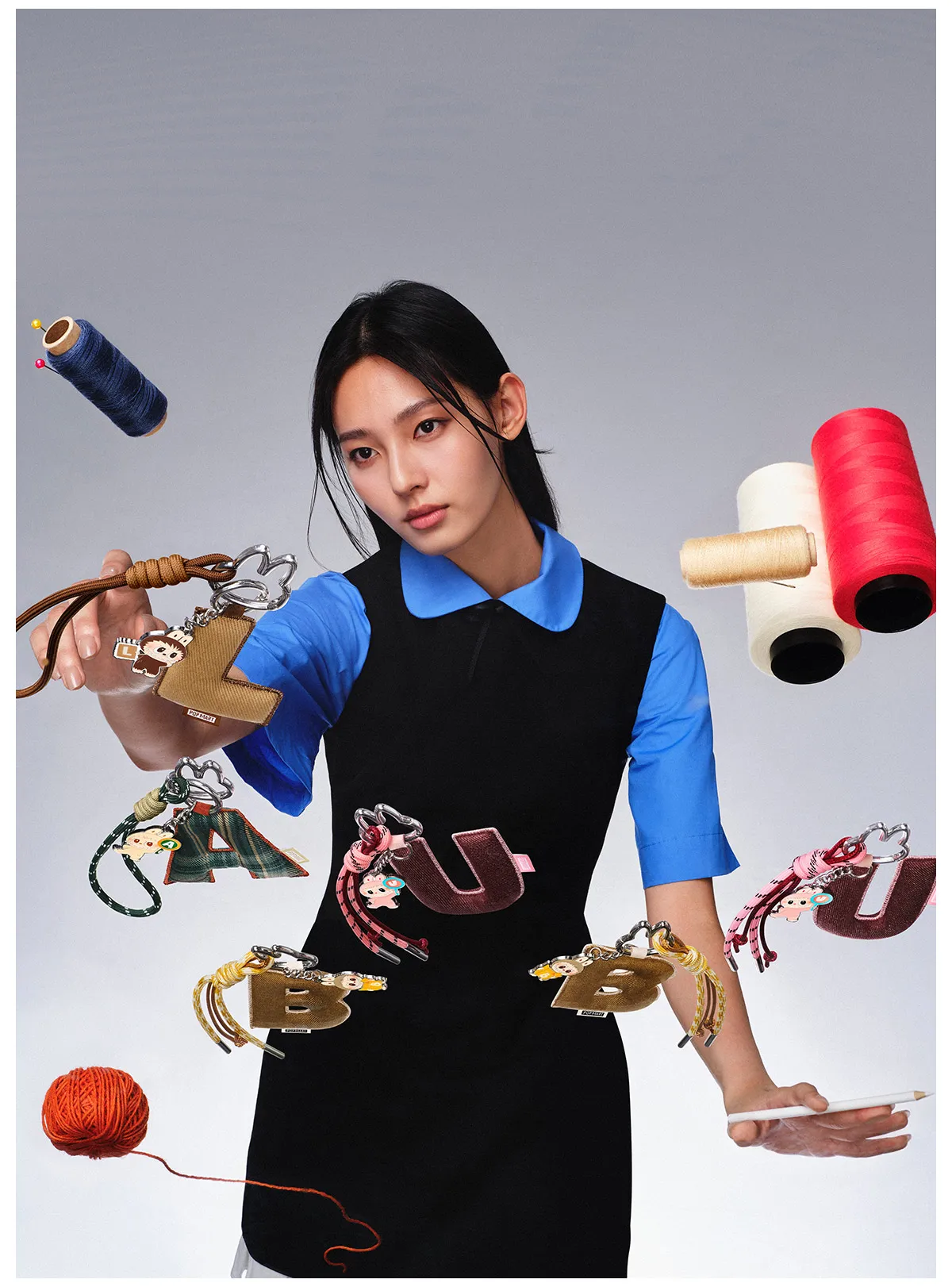 Pendentif Symbole “&” Labubu – Pin for Love Series | Accessoire Collectible en Blind Box (N–Z) – Image 8